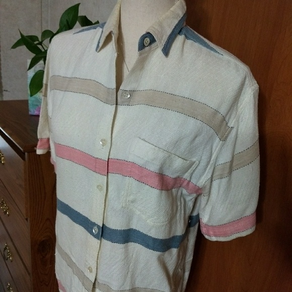 Super cute cream striped shirt - Picture 2 of 2